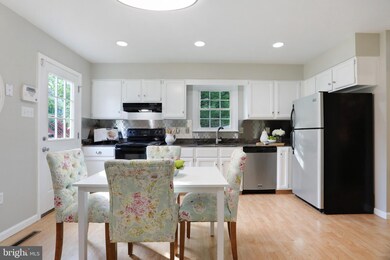 1232 Magnolia Ct, Hagerstown, MD 21742 - photo 7