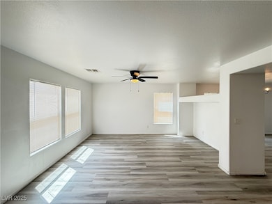 3221 Aspinwall Ct unit 5, North Las Vegas, NV 89081 - photo 5