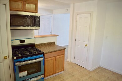 16214 Hughes Rd, Victorville, CA 92395 - photo 5