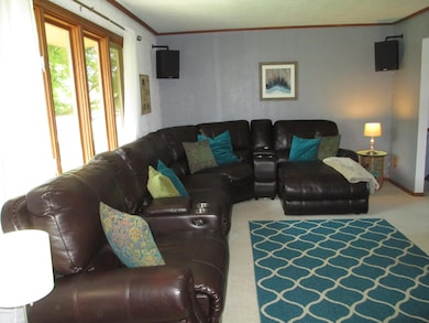 8900 Lori Ct, Portage, MI 49024 - photo 2