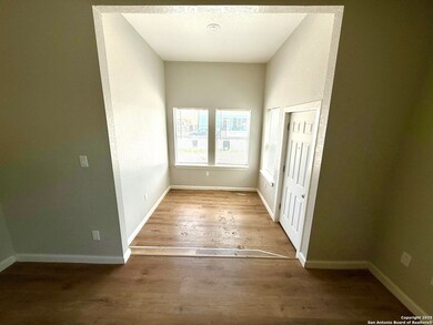 2422 W Commerce St unit 1, San Antonio, TX 78207 - photo 6