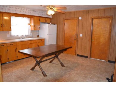 58 Watson St, Central Falls, RI 02863 - photo 5