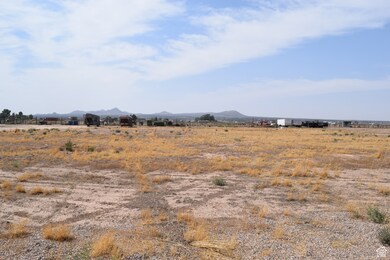 View of local wilderness featuring a mountain view and a rural view