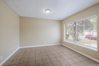 4726 Casa Verde St, San Antonio, TX 78233 - photo 4