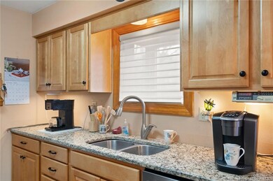 408 Hamlet Dr, New Albany, IN 47150 - photo 7