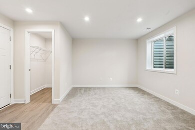 46289 Mount Kellogg Terrace, Sterling, VA 20164 - photo 4