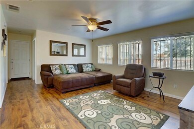 852 W Kemp Ct, Compton, CA 90220 - photo 7