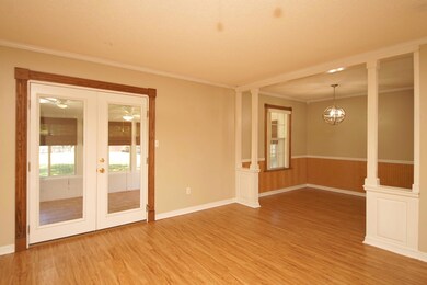 2214WhisperingNook