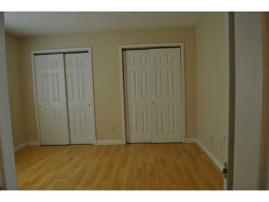 127 Burnett St, Providence, RI 02907 - photo 4