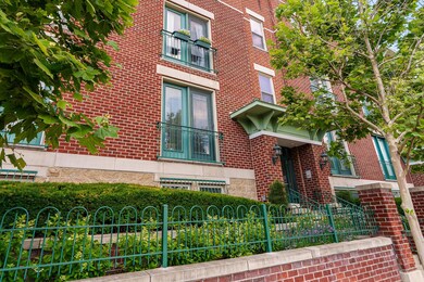 114 e Mound St #1-4
