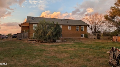 284 Knott Loop, Bainville, MT 59212 - photo 6