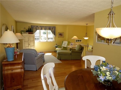 The diningroom flows unobstructed into the livingr