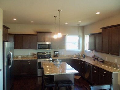 657 Prairie Grass Rd, Oregon, WI 53575 - photo 4