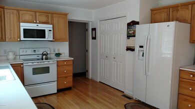 525 Mcconnell Pkwy, Hughesville, PA 17737 - photo 4