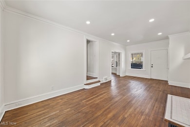 1061 Greyton Rd, Cleveland, OH 44112 - photo 4