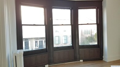 443 Warren St unit 2, Hudson, NY 12534 - photo 4