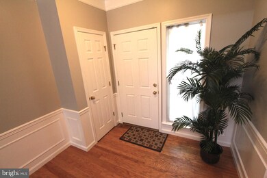 47659 Sandbank Square, Sterling, VA 20165 - photo 3