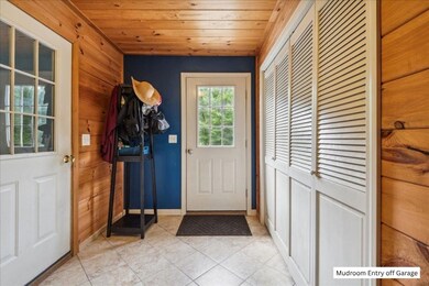 Mudroom Entry off Garage