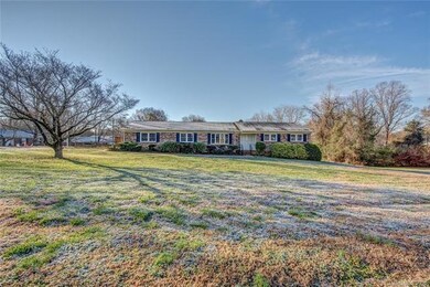 703 Maynard St, Shelby, NC 28152 - photo 3