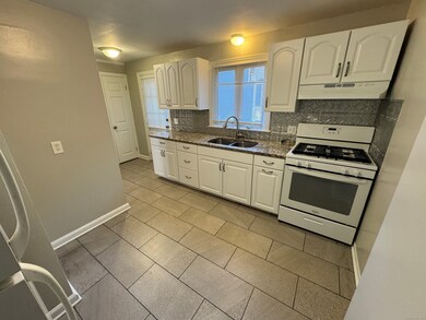 1160 Whitney Ave, Hamden, CT 06517 - photo 5