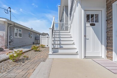 381 Aldo Dr, Toms River, NJ 08753 - photo 5