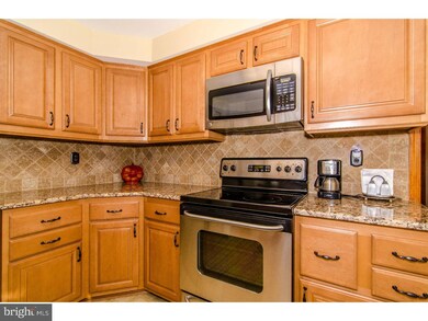 291 S Woodmont Dr, Downingtown, PA 19335 - photo 6