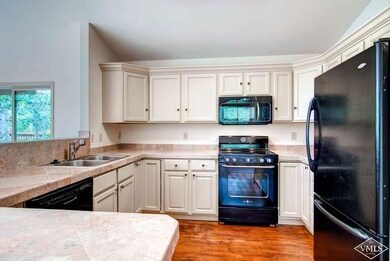 All new appliances in the remodeled kitc