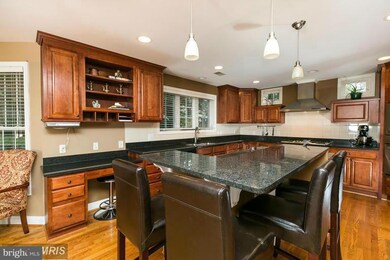 4410 Jones Bridge Rd, Bethesda, MD 20814 - photo 4