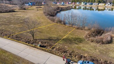 11764 Harbor View Dr, Harbor Hills, OH 43076 - photo 3