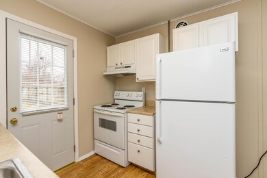 276 Saint Christopher Ln, Columbus, OH 43213 - photo 7