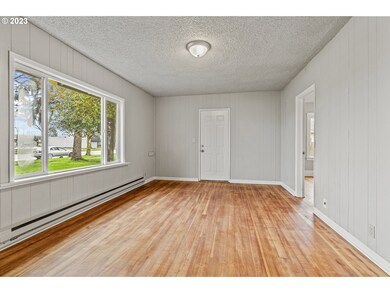 621 Oregon Way, Longview, WA 98632 - photo 5