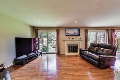 25 The Court of Island Point, Northbrook, IL 60062 - photo 5