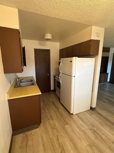 520 Hickory St, Missoula, MT 59801 - photo 2