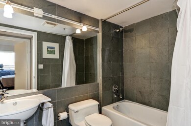 1275 25th St NW unit 603, Washington, DC 20037 - photo 6