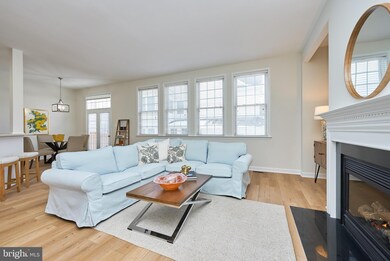 4532 Hummingbird Ln, Fairfax, VA 22033 - photo 7