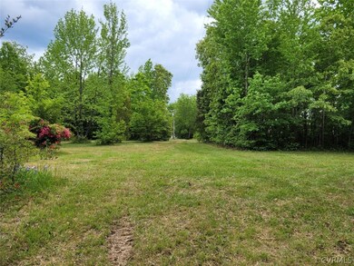 7050 Stubbs Bridge Rd, Spotsylvania, VA 22551 - photo 3