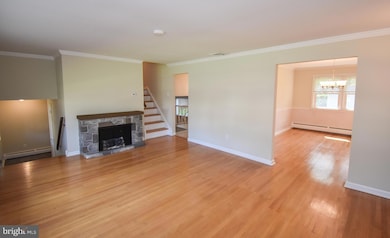 168 Walton Dr, Morrisville, PA 19067 - photo 6