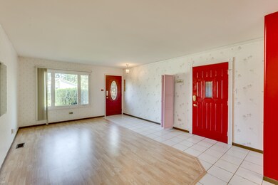 4343 Mayfair Ct, Country Club Hills, IL 60478 - photo 5