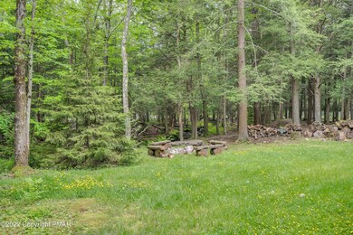 5403 Woodland Ave, Pocono Pines, PA 18350 - photo 4