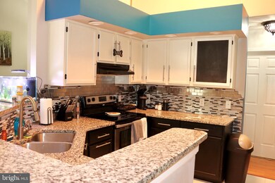 10622 Cobblestone Dr, Spotsylvania, VA 22553 - photo 7