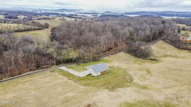 484 Combs Rd, Rutledge, TN 37861 - photo 3
