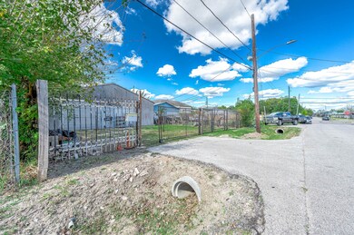 6714 Dumble St, Houston, TX 77021 - photo 5