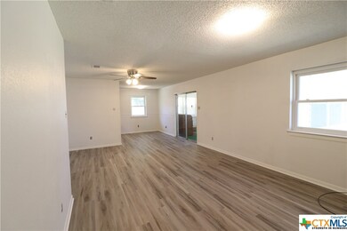 1107 Carlton St, Copperas Cove, TX 76522 - photo 6