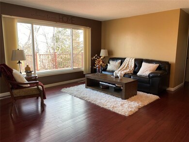 5008 Broadlawn Dr SE, Cedar Rapids, IA 52403 - photo 4