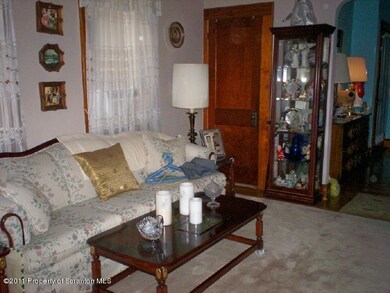 715 Hickory St, Scranton, PA 18505 - photo 4