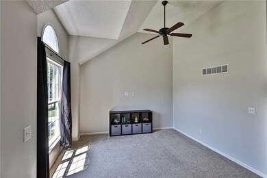 607 S Adams St, Raymore, MO 64083 - photo 5