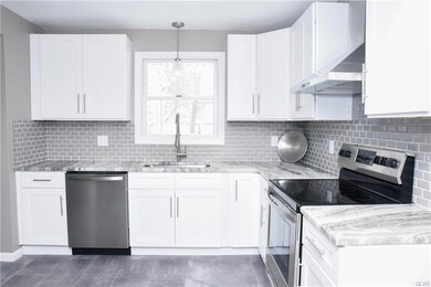 3112 Terrace Cir, Whitehall, PA 18052 - photo 4