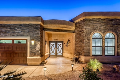 2111BurkeDrEvening_04