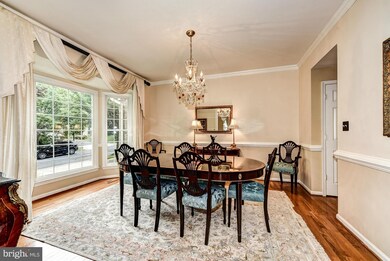 8902 Falls Farm Dr, Potomac, MD 20854 - photo 6