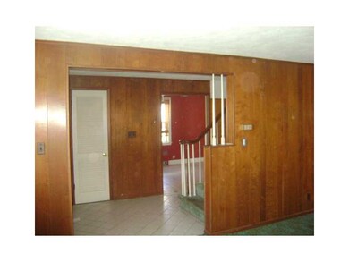 27 Vigilant St, Cranston, RI 02920 - photo 7